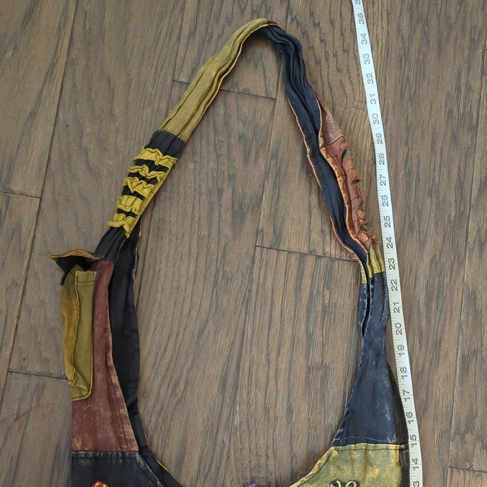 Nepal Fair Trade Purse/Messenger Bag - Picture 5 of 9